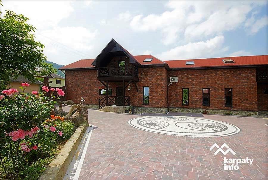 Hammam Spa Villa Daroso Kosiv Exterior photo