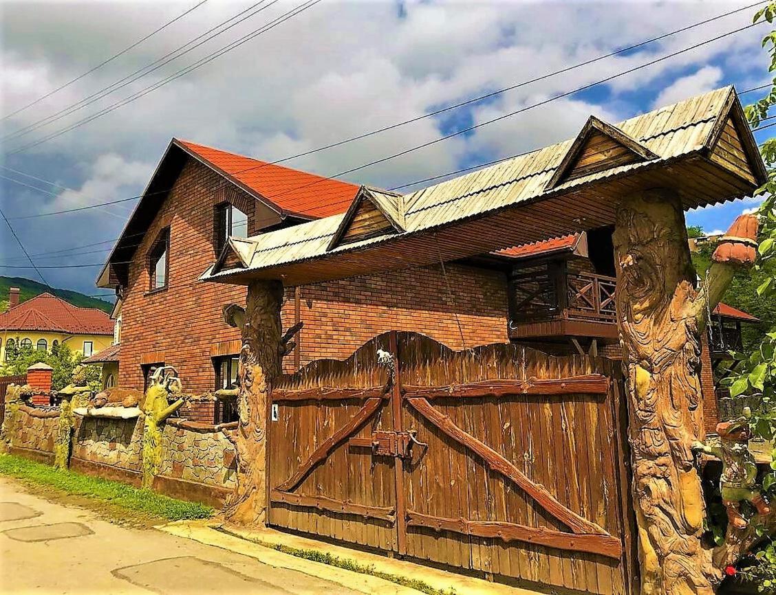 Hammam Spa Villa Daroso Kosiv Exterior photo